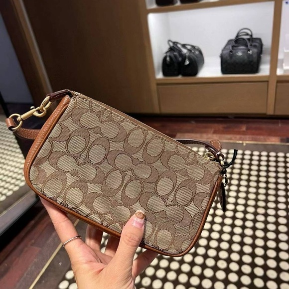 Disney X Coach Nolita 19 In Signature Jacquard With Mickey Mouse Print cn507 - Picture 8 of 9